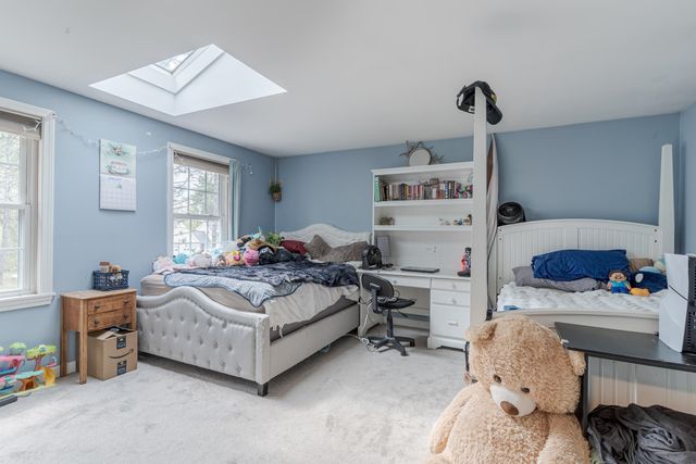 71 Keay Road, Berwick, ME 03901
