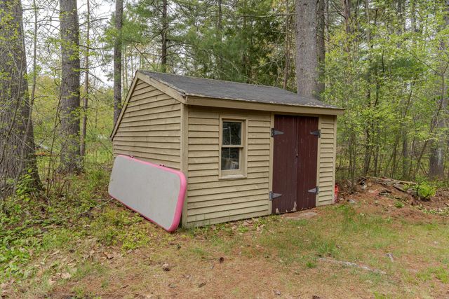 71 Keay Road, Berwick, ME 03901