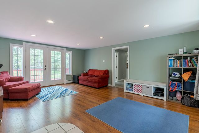 71 Keay Road, Berwick, ME 03901