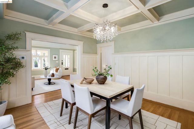 5466 Shafter Ave, Oakland, CA 94618