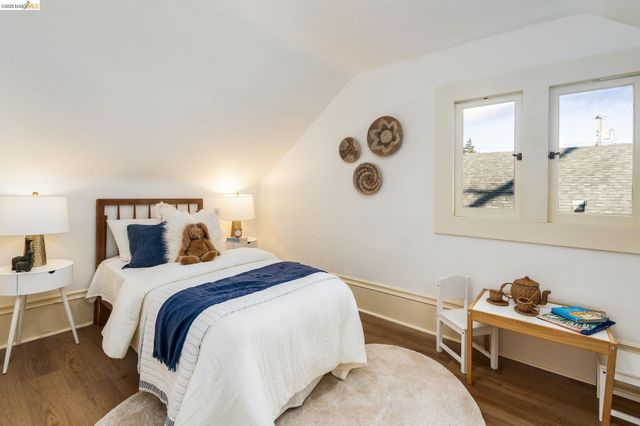 5466 Shafter Ave, Oakland, CA 94618