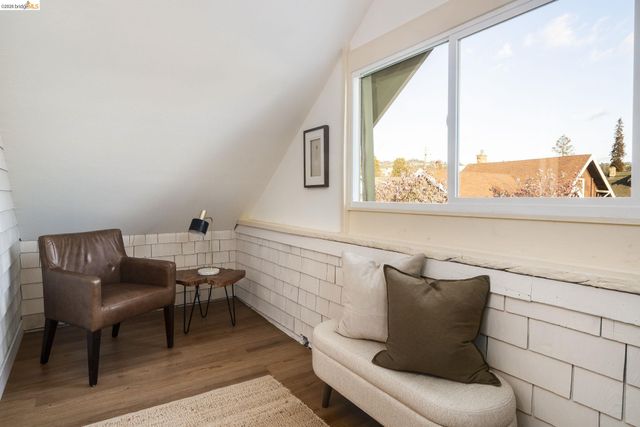 5466 Shafter Ave, Oakland, CA 94618