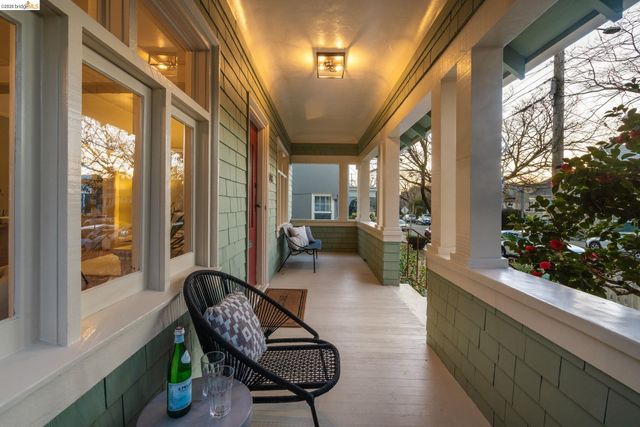 5466 Shafter Ave, Oakland, CA 94618