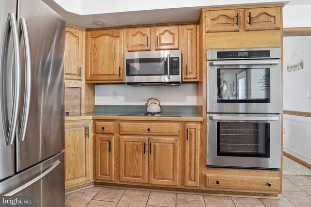 117 WHEATON DR, Littlestown, PA 17340