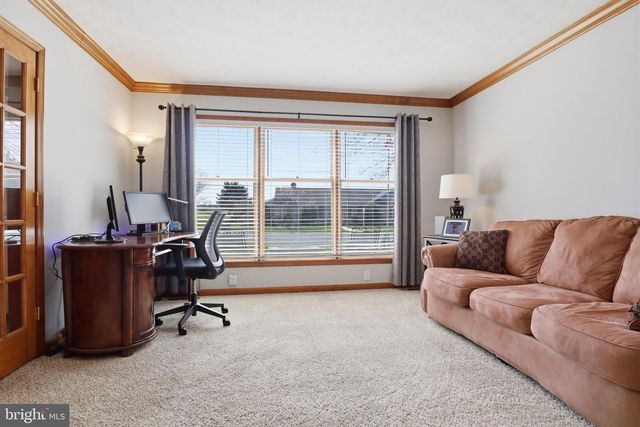 117 WHEATON DR, Littlestown, PA 17340