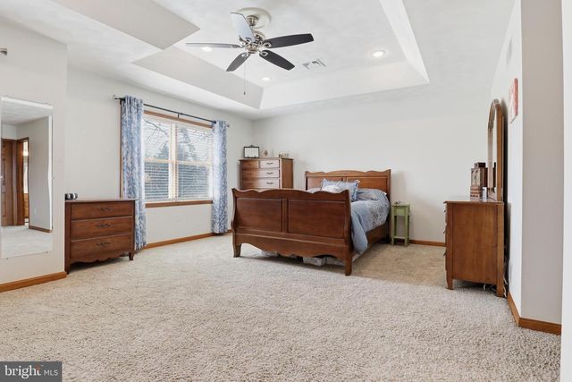 117 WHEATON DR, Littlestown, PA 17340