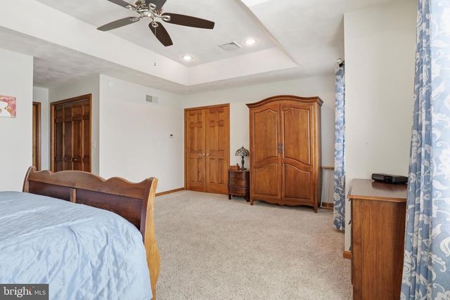 117 WHEATON DR, Littlestown, PA 17340
