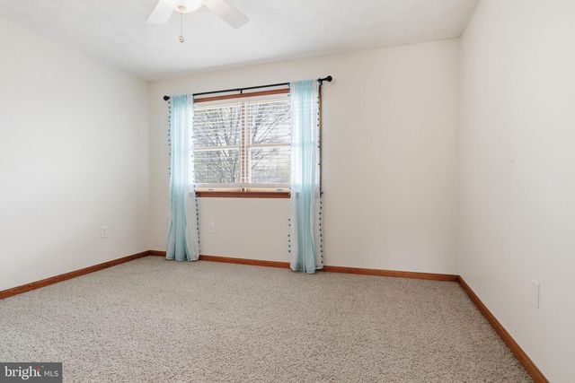 117 WHEATON DR, Littlestown, PA 17340