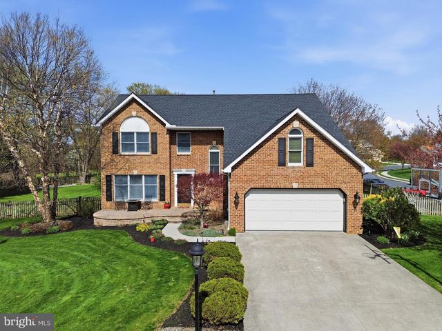 117 WHEATON DR, Littlestown, PA 17340