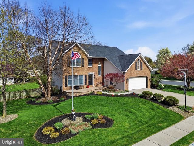 117 WHEATON DR, Littlestown, PA 17340