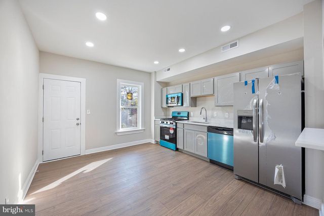 117 S COLLINS AVE S, Baltimore, MD 21229