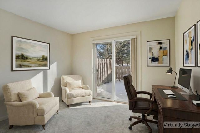 102 South Beach Road, South Burlington, VT 05403