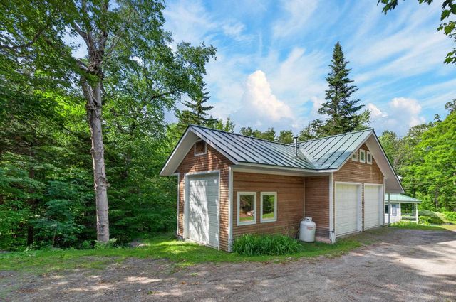 7 Tapping Tree Lane, Dover, VT 05356