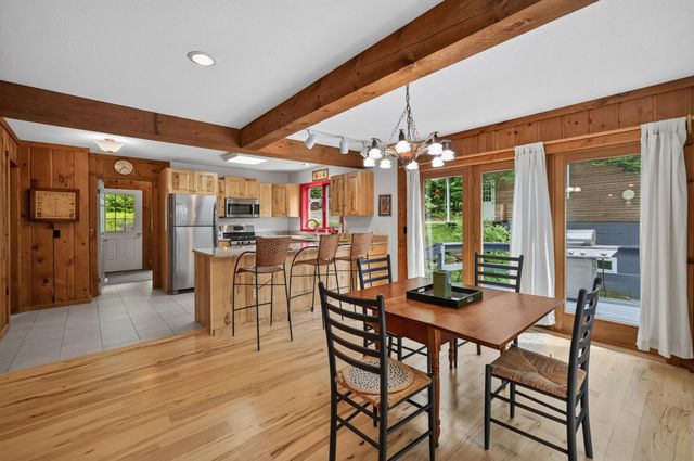 7 Tapping Tree Lane, Dover, VT 05356