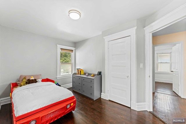 91 Summit Cross, Rutherford, NJ 07070