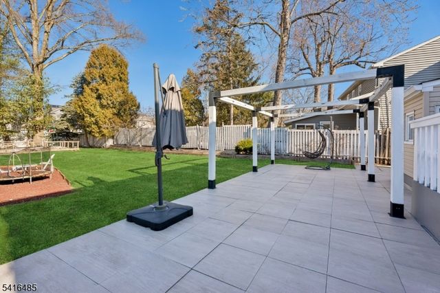 28 Elmwood Rd, Springfield Twp., NJ 07081