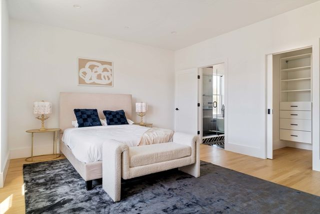 30-32 Condor St 5, Boston, MA 02128