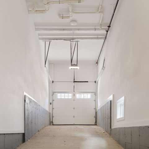 30-32 Condor St 5, Boston, MA 02128