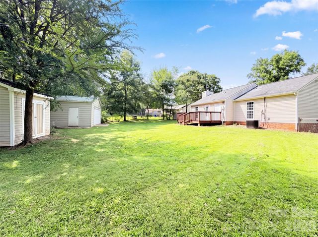 10244 Gloman Court, Charlotte, NC 28227