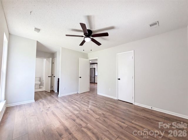 10244 Gloman Court, Charlotte, NC 28227