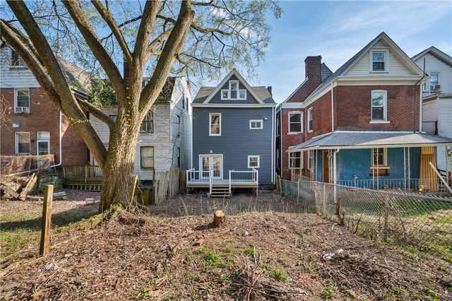 5419 Broad St, Garfield, PA 15206