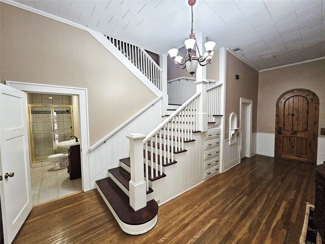 511 E Farrar Street, Groesbeck, TX 76642