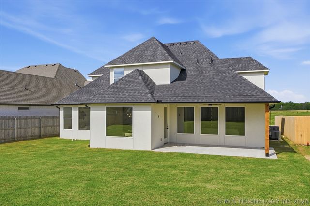 13645 S 20th Place E, Bixby, OK 74008