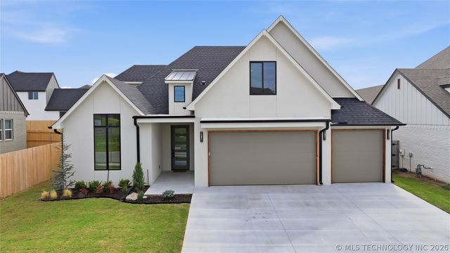 13645 S 20th Place E, Bixby, OK 74008