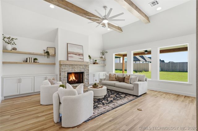 13645 S 20th Place E, Bixby, OK 74008