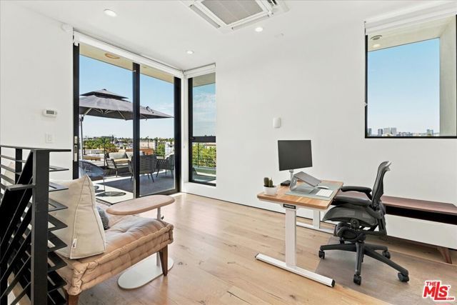 6077 Horner Street, Los Angeles, CA 90035