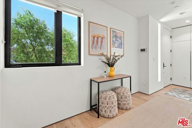 6077 Horner Street, Los Angeles, CA 90035