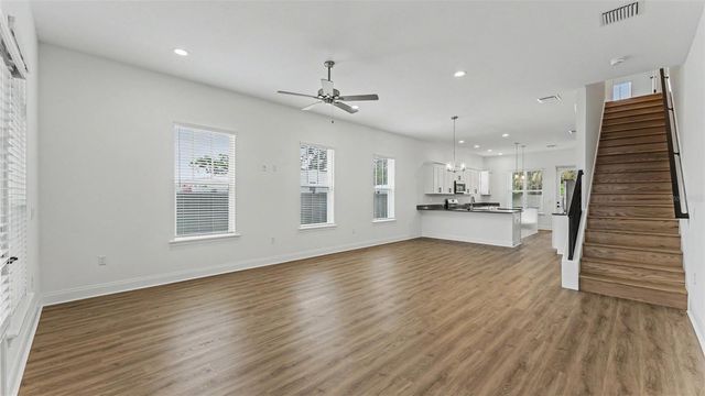 1031 E LIME STREET, Lakeland, FL 33801
