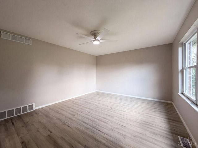 12157 Hitchcock Drive, Forest Park, OH 45240