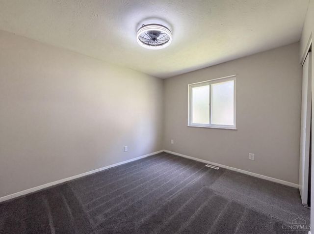 12157 Hitchcock Drive, Forest Park, OH 45240