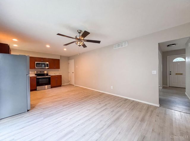 12157 Hitchcock Drive, Forest Park, OH 45240