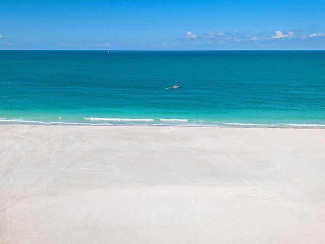 800 BENJAMIN FRANKLIN DRIVE 304, Sarasota, FL 34236