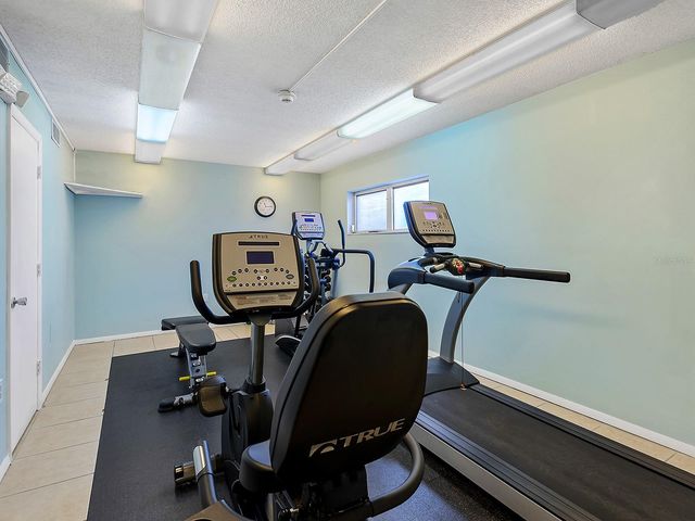 800 BENJAMIN FRANKLIN DRIVE 304, Sarasota, FL 34236