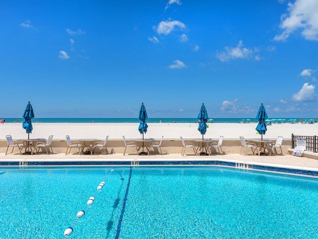 800 BENJAMIN FRANKLIN DRIVE 304, Sarasota, FL 34236