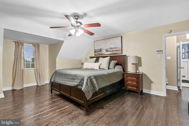 416 GLENDALE CIR, Springfield, PA 19064
