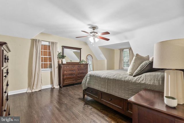 416 GLENDALE CIR, Springfield, PA 19064