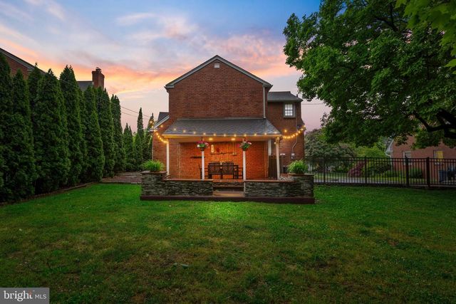 416 GLENDALE CIR, Springfield, PA 19064
