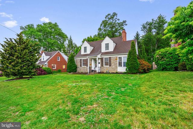416 GLENDALE CIR, Springfield, PA 19064
