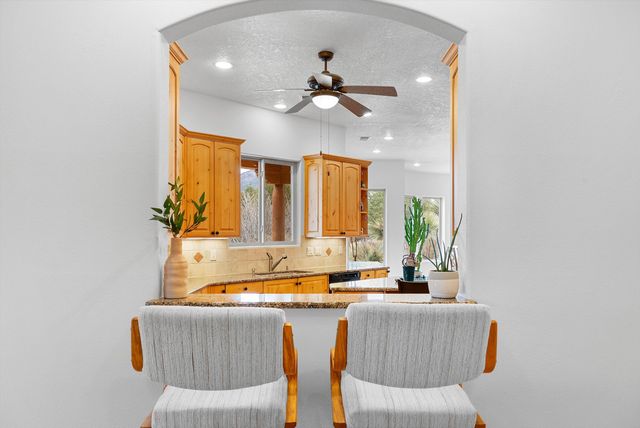 11711 Glendale Avenue NE, Albuquerque, NM 87122