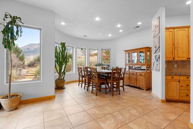 11711 Glendale Avenue NE, Albuquerque, NM 87122