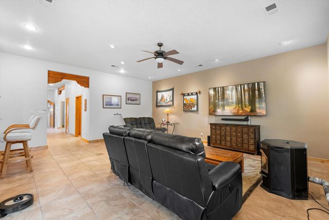 11711 Glendale Avenue NE, Albuquerque, NM 87122