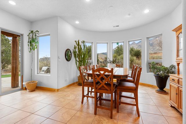 11711 Glendale Avenue NE, Albuquerque, NM 87122