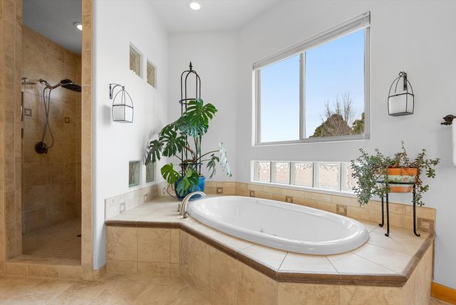 11711 Glendale Avenue NE, Albuquerque, NM 87122