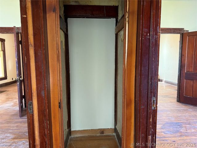 512 E 8th Street, Coffeyville, KS 67337