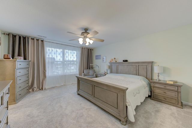 20779 Greenwood Avenue, Lakeville, MN 55044