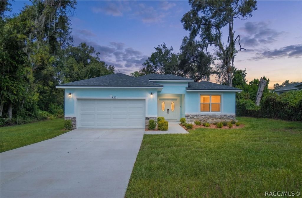 822 Poplar Street, Inverness, FL 34452